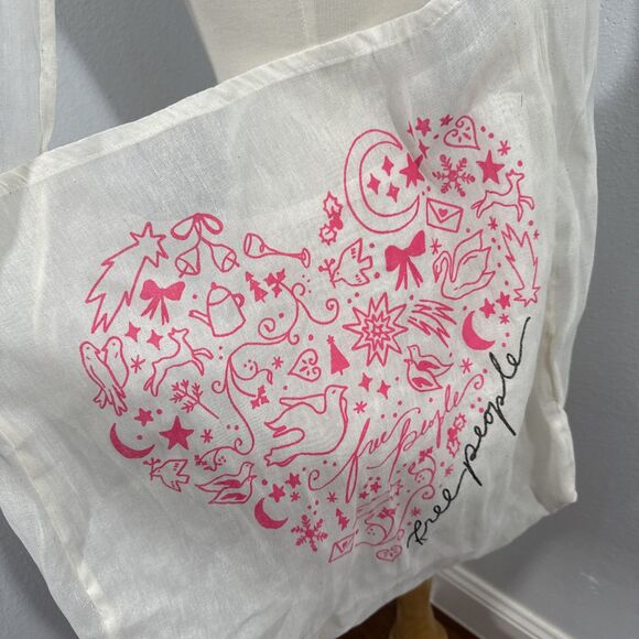 Free People Tote Linen Lightweight Heart Graphic Canvas Shopping Bag Gym - Picture 2 of 8